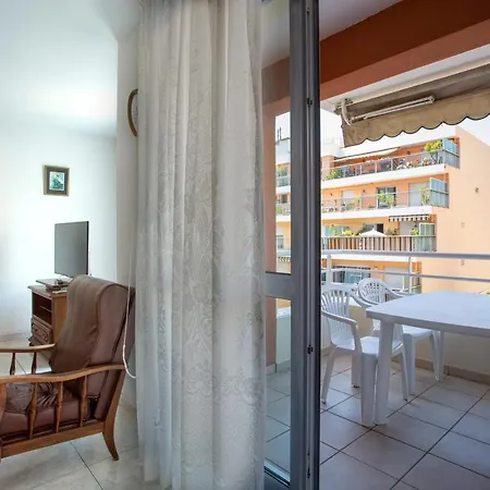 With Sea View With Two Bedrooms Apartment Nice